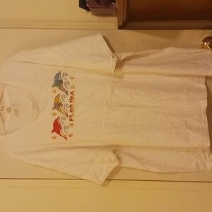 Men's dolphin design shirt